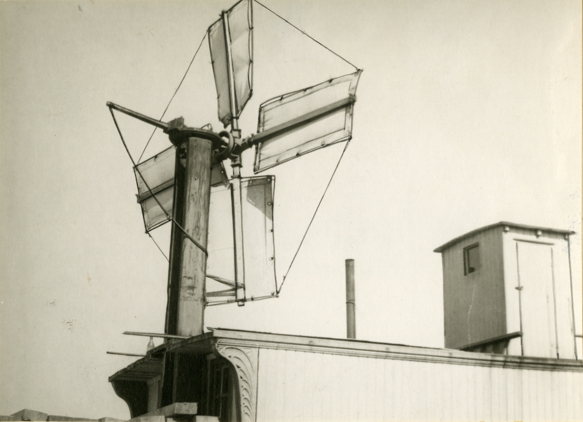 Barker 'Exaudi' (b.1867, A. Olsen, Rød, Risør, Norge)