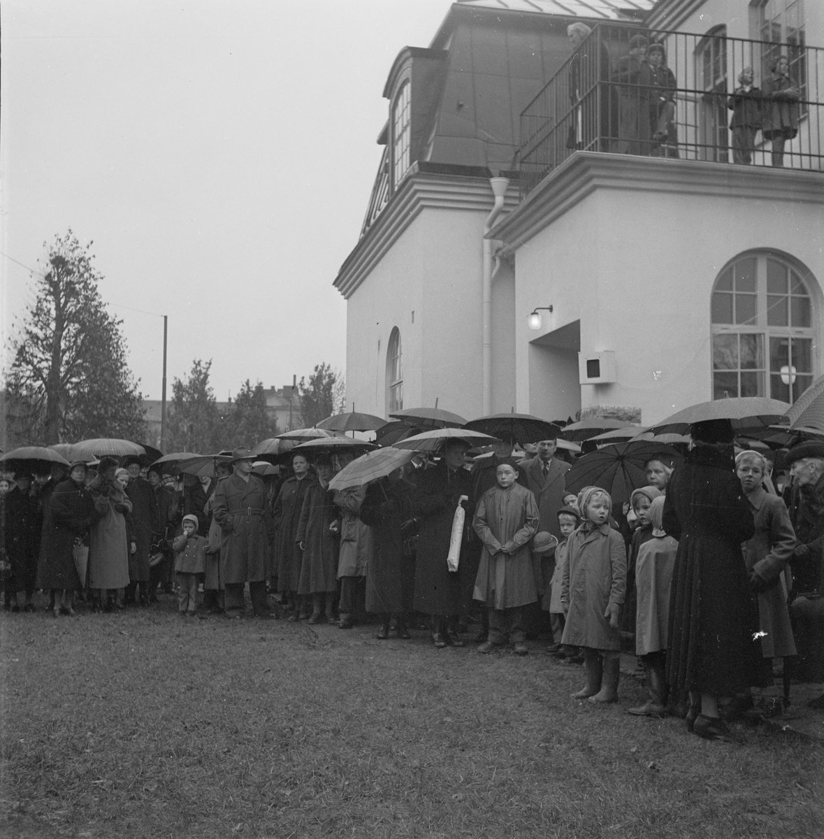 Vindhemskyrkan, invigning av klockstapeln, Uppsala, november 1955