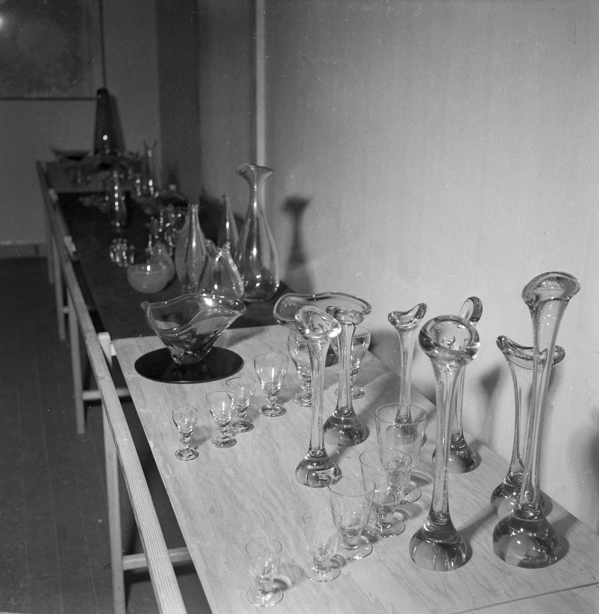 Utstilling av glass fra Holmegaard Glasværk