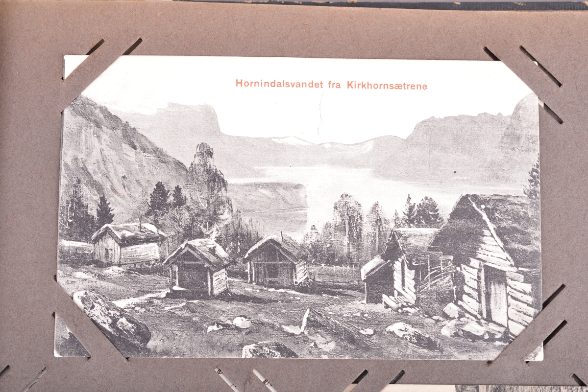 Prospektkort med motiver fra blant annet Trondheim, Heimdal, Nordfjord, Ålesund, Hamar, Tønsberg, Christiania, Bergen, Stockholm, "Fredly Ungdomsskole, Strinden", "Keiser Wilhelm og Kongen kjører til Stiftsgaarden", Wallenberg sjakttårn 1916.