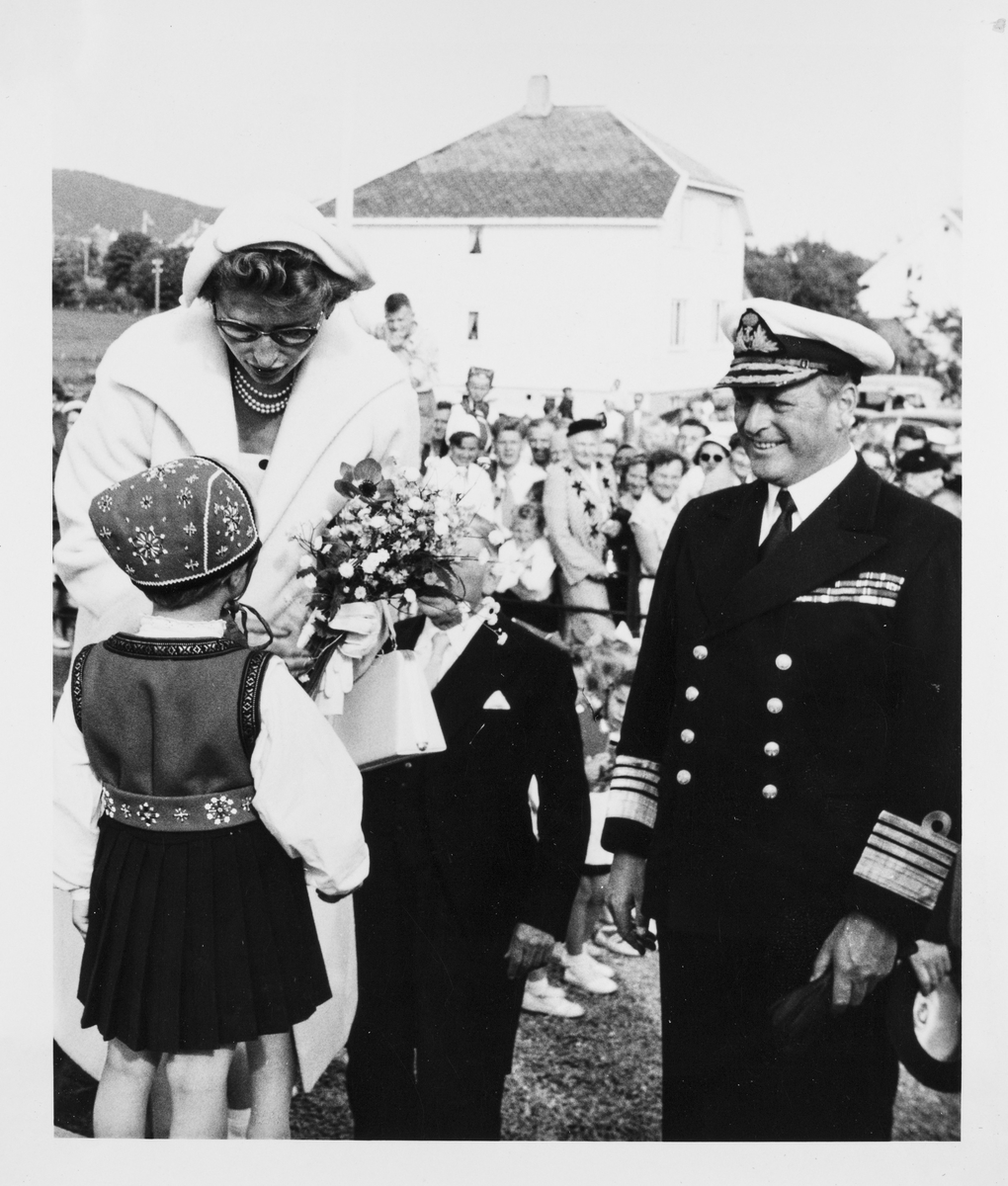Kong Olav V.s signingsferd 27. juni 1958.