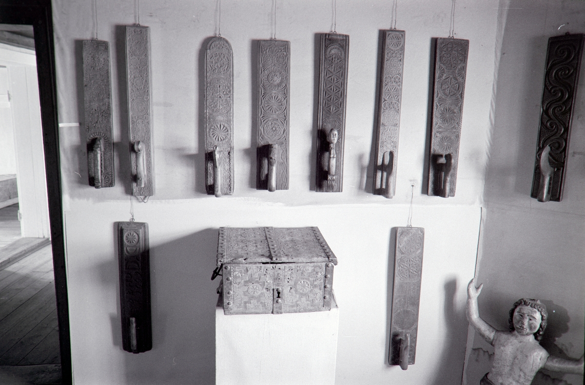 LØTENBYGNINGEN på Hedmarksmuseet, MANGLETRÆR. HDH. 18