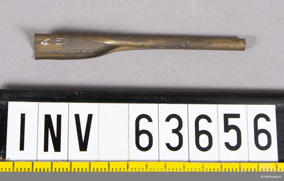 Grupp F II.
Friktionsrör, Tyskland. 1839. Av Siemens konstruktion.