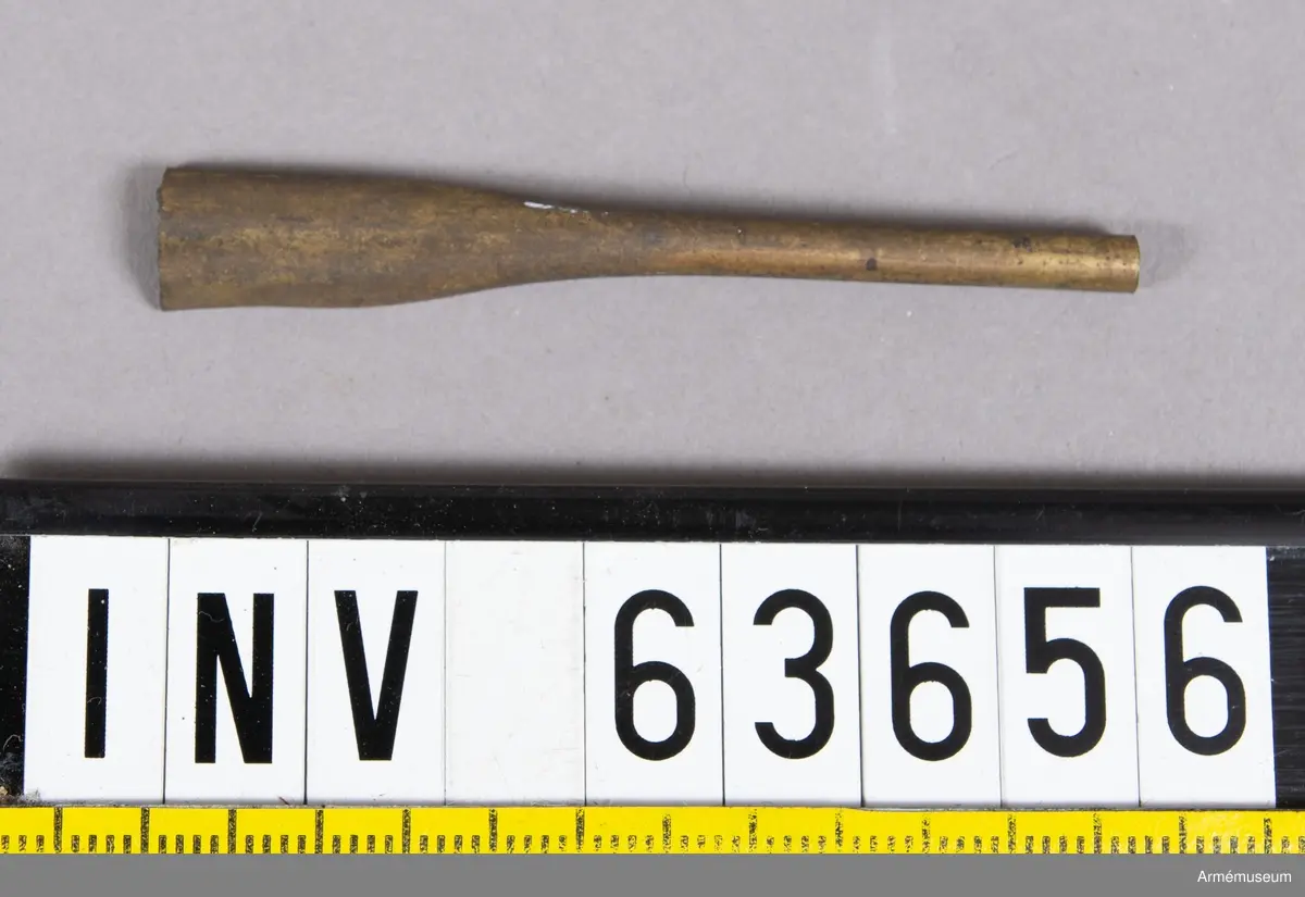 Grupp F II.
Friktionsrör, Tyskland. 1839. Av Siemens konstruktion.