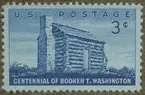 Frimärke ur Gösta Bodmans filatelistiska motivsamling, påbörjad 1950.
Frimärke från USA, 1956. Primitiv knuttimrad trähydda. Bostad för Booker T. Washington 