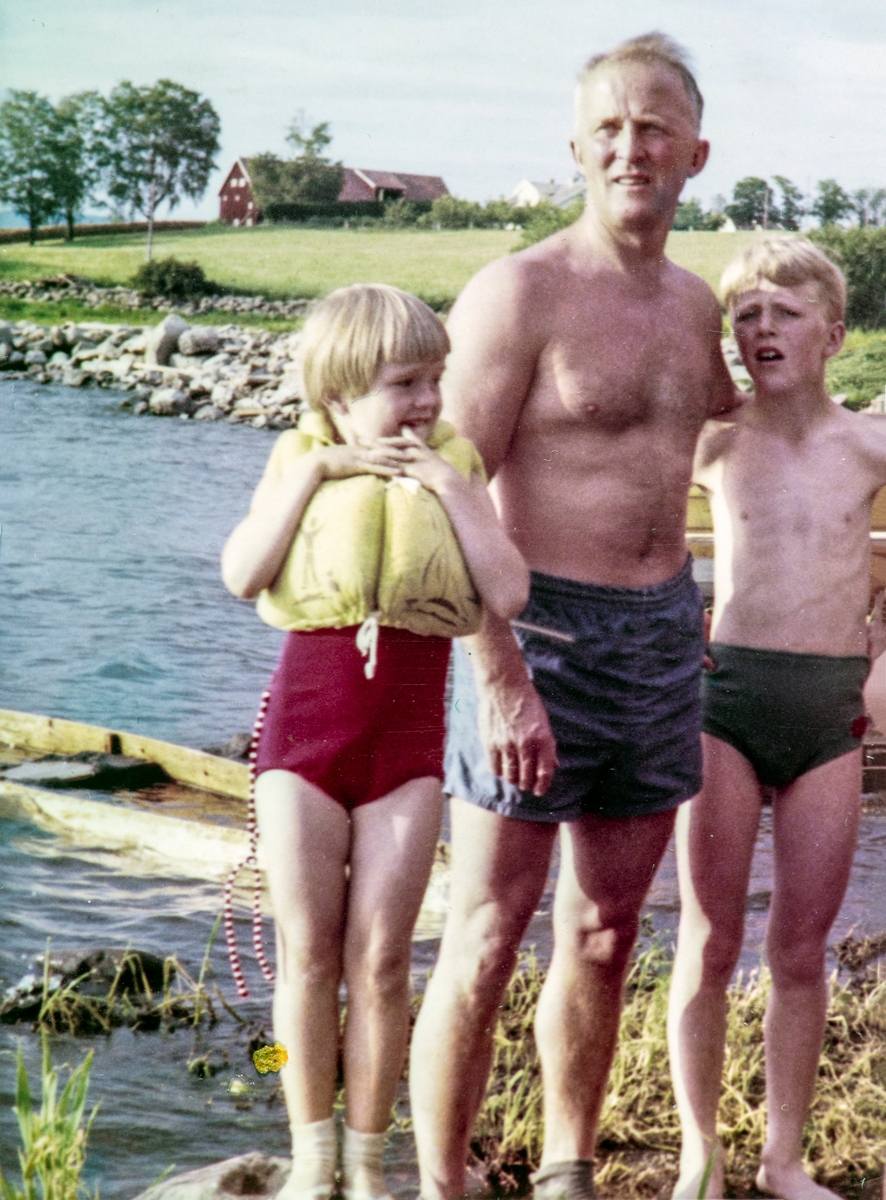 Badeliv, badestrand, Atlungstad. Sidsel Gjestvang, Gulbrand Gjestvang, Erik Gjestvang