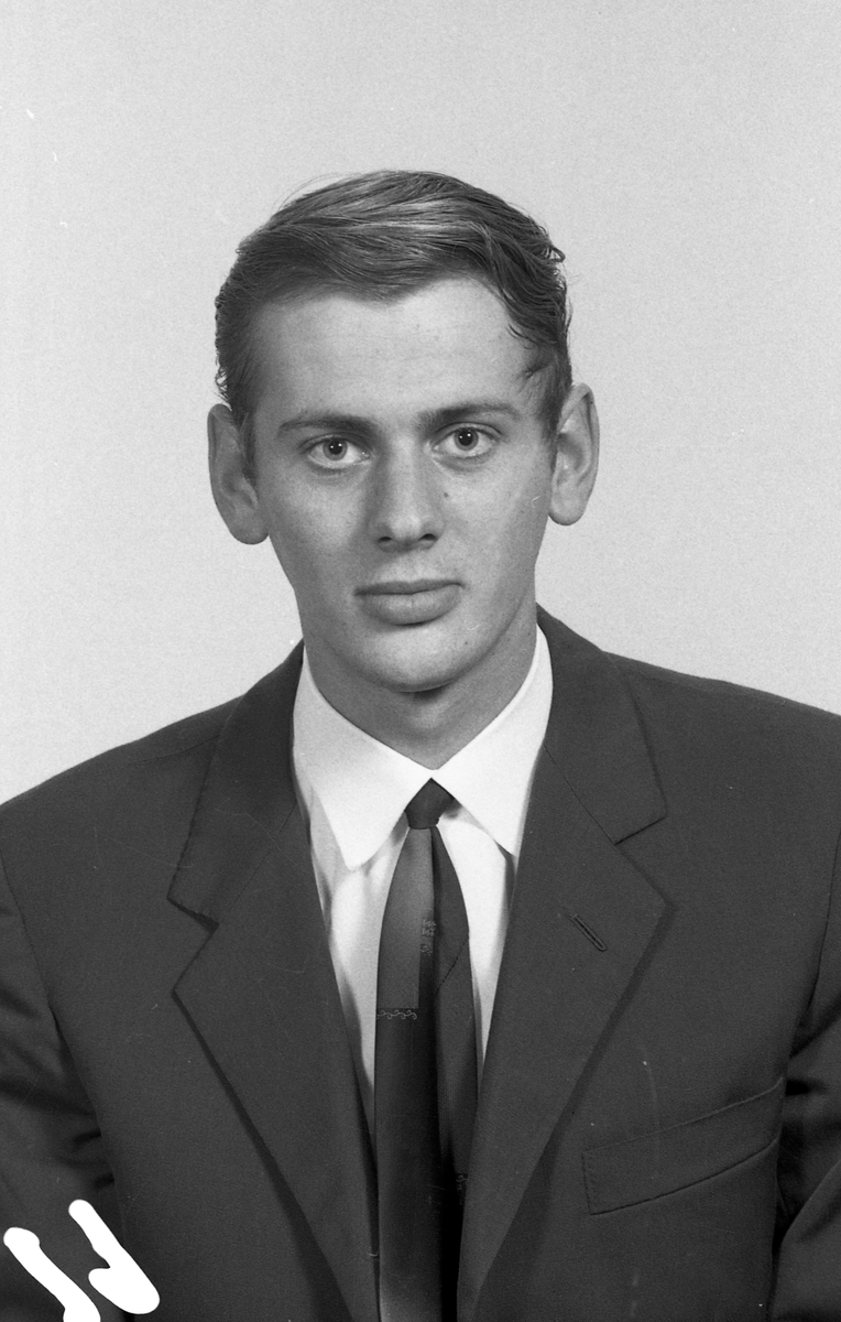 Portrett. Stuertelevene og lærere 1970-71. Bestilt av Haugesund kokk- og stuertskole