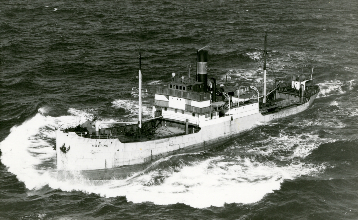 Ägare:/1931-58/: Rederi AB Hasting. Hemort: Helsingborg.