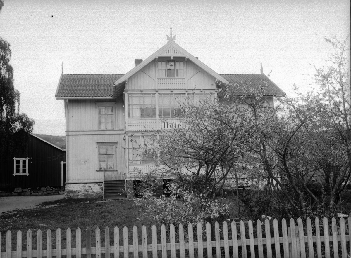 Rosenlund hotell i Gudbrandsdalvegen, Lillehammer