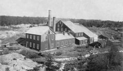 Bilder fra fabrikktida - Klevfos Cellulose- & Papirfabrik, Ådalsbruk i Løten kommune