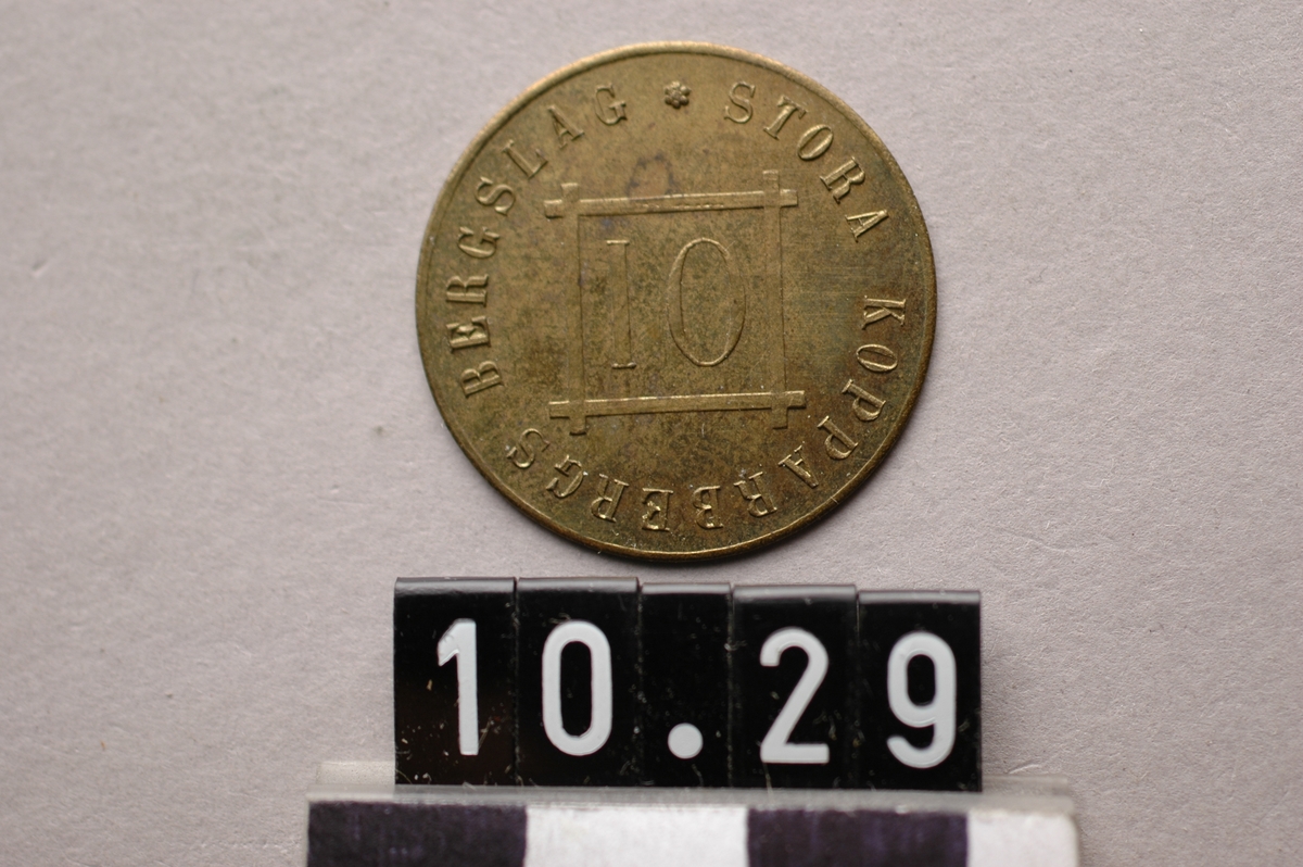 Industripollett märkt: "Stora Kopparberg bergslag" "10".