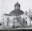 Kung Karl sn, Kungsör.
Kung Karls kyrka, exteriör.