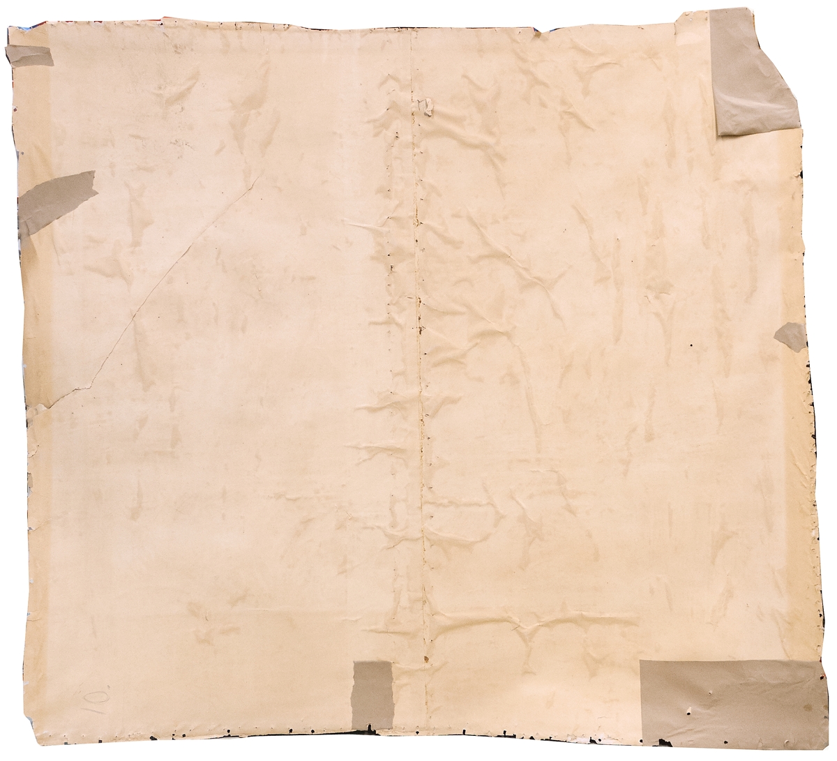 Del av väggmålning. Limfärg på papp. Två pilastrar och målat väggfält. Jaktscen med hundar som förföljer en hjort samt man till häst på berghällar i bakgrunden.