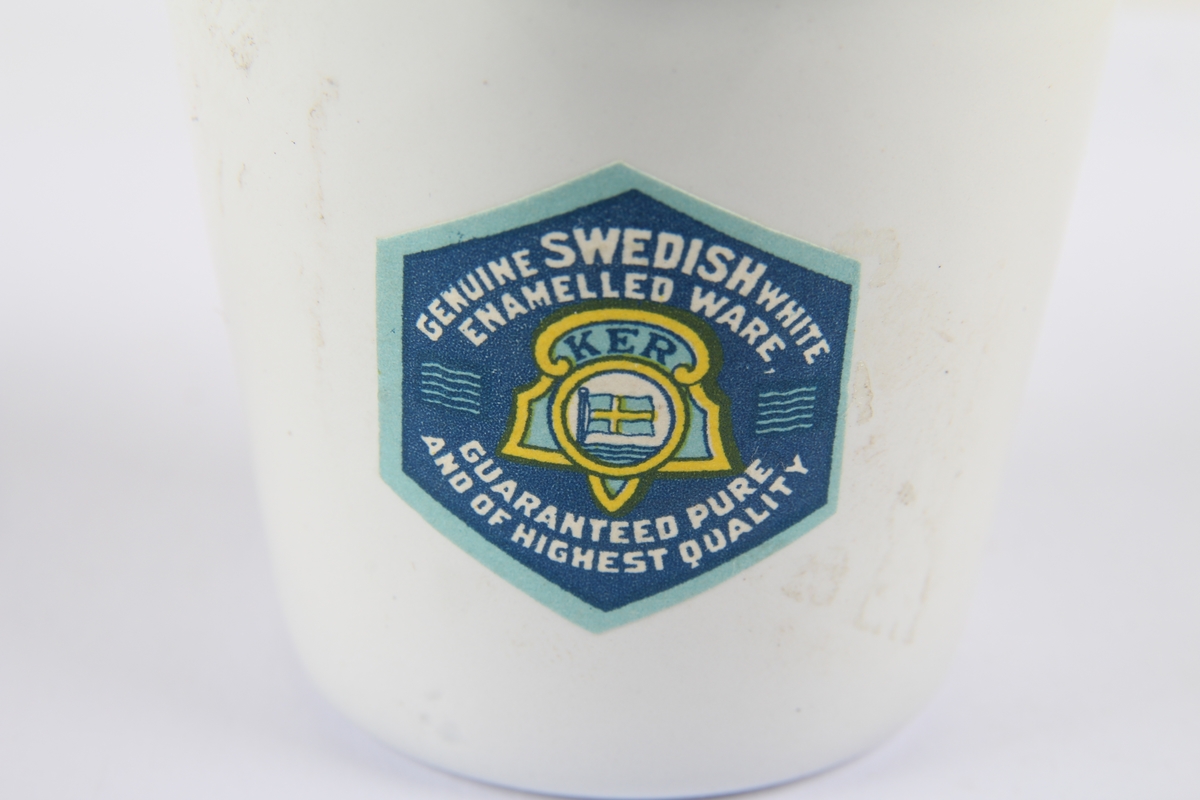 Lite målebeger med ulike mål.