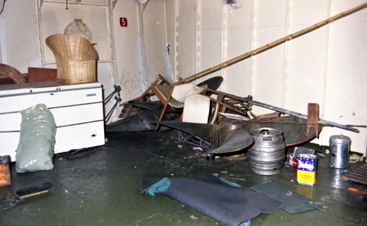 Skip. Interiør og eksteriør på "Stella Marina". Bestilt av H.M.V.