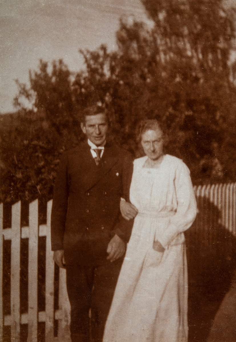 Ukjent par på Kjøs, 81/1