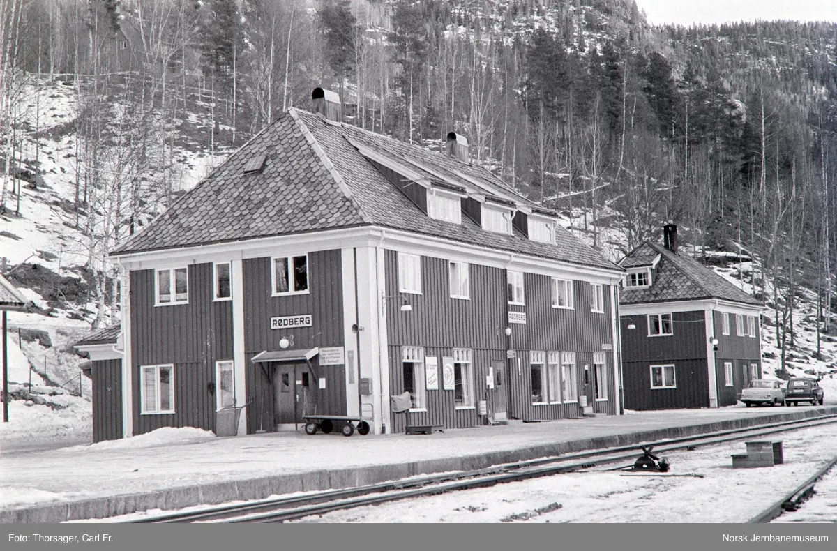 Rødberg stasjon