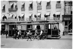 Kristiania Sporveisselskab, KSS utanför Grand hotell på Karl Johans gata i Oslo.