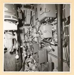 Manöverrum. BB sida vid akt. radiohyttskott.