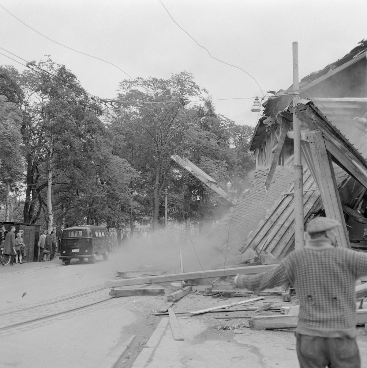 Fra rivingen av Hjorten Tivoli