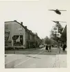 Västerås. Smedjegatan mot väster, med korsningen Torggatan. C:a 1960.