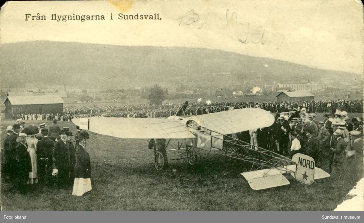 Baron Carl Cederströms flyguppvisning i Sundsvall.