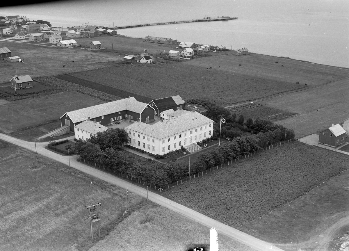 Hovde Husmorskole på Hovde gård