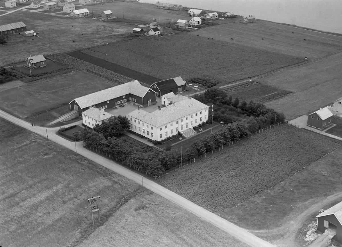 Hovde Husmorskole på Hovde gård
