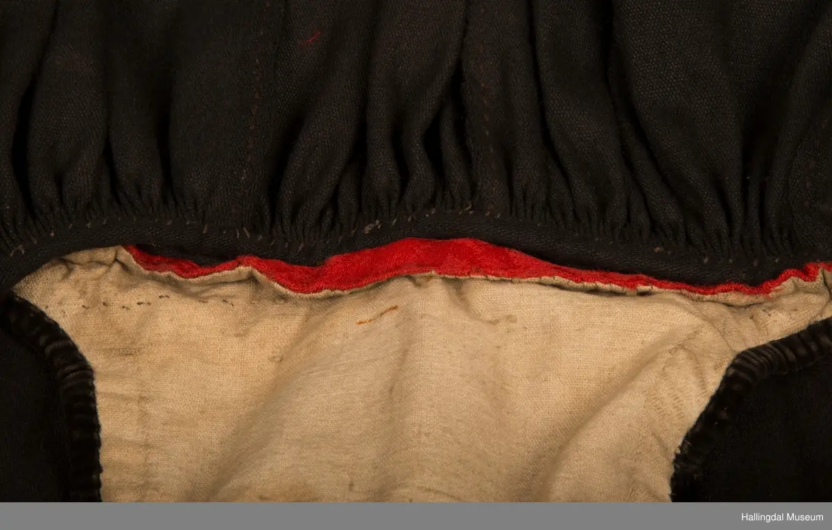 Bunad fra Hemsedal i Hallingdal