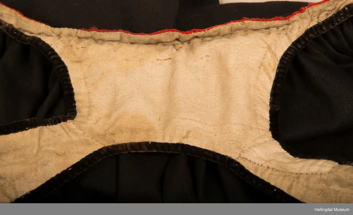 Bunad fra Hemsedal i Hallingdal