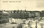 Vykort med vintermotiv över Esplanaden och Torget i Sundsvall.