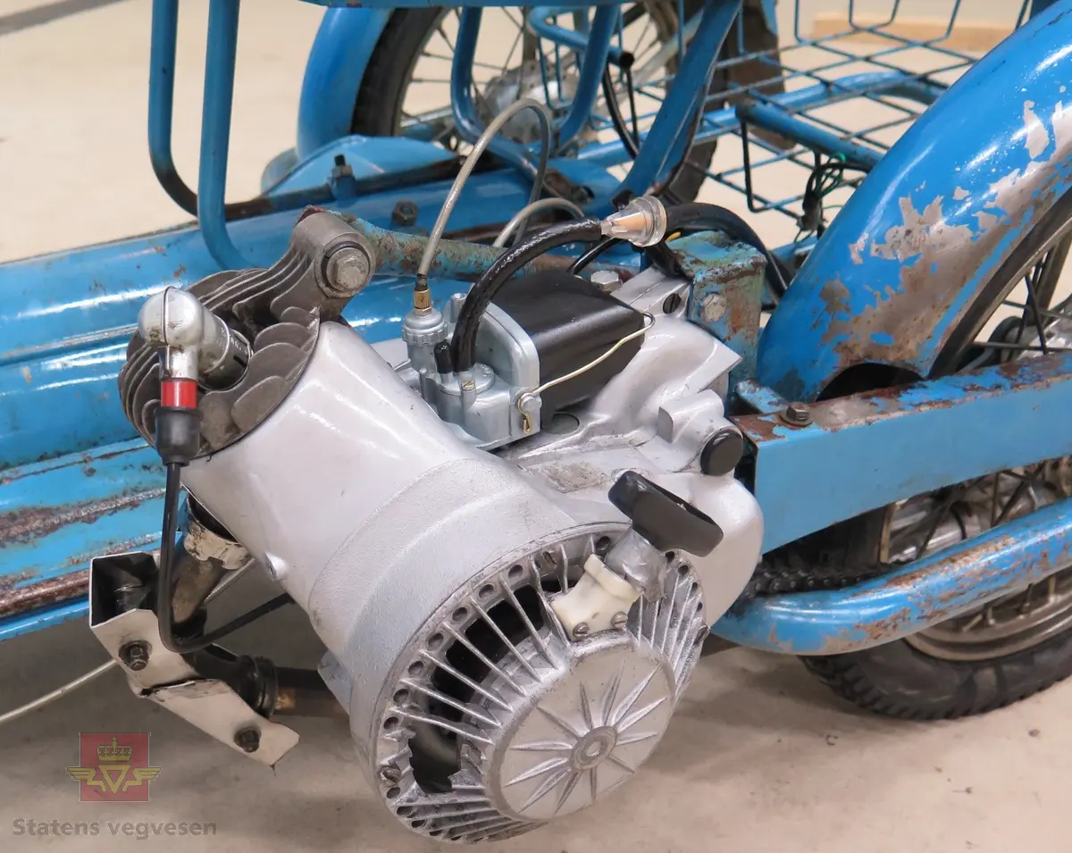 Moped -Norsk vegmuseum / DigitaltMuseum