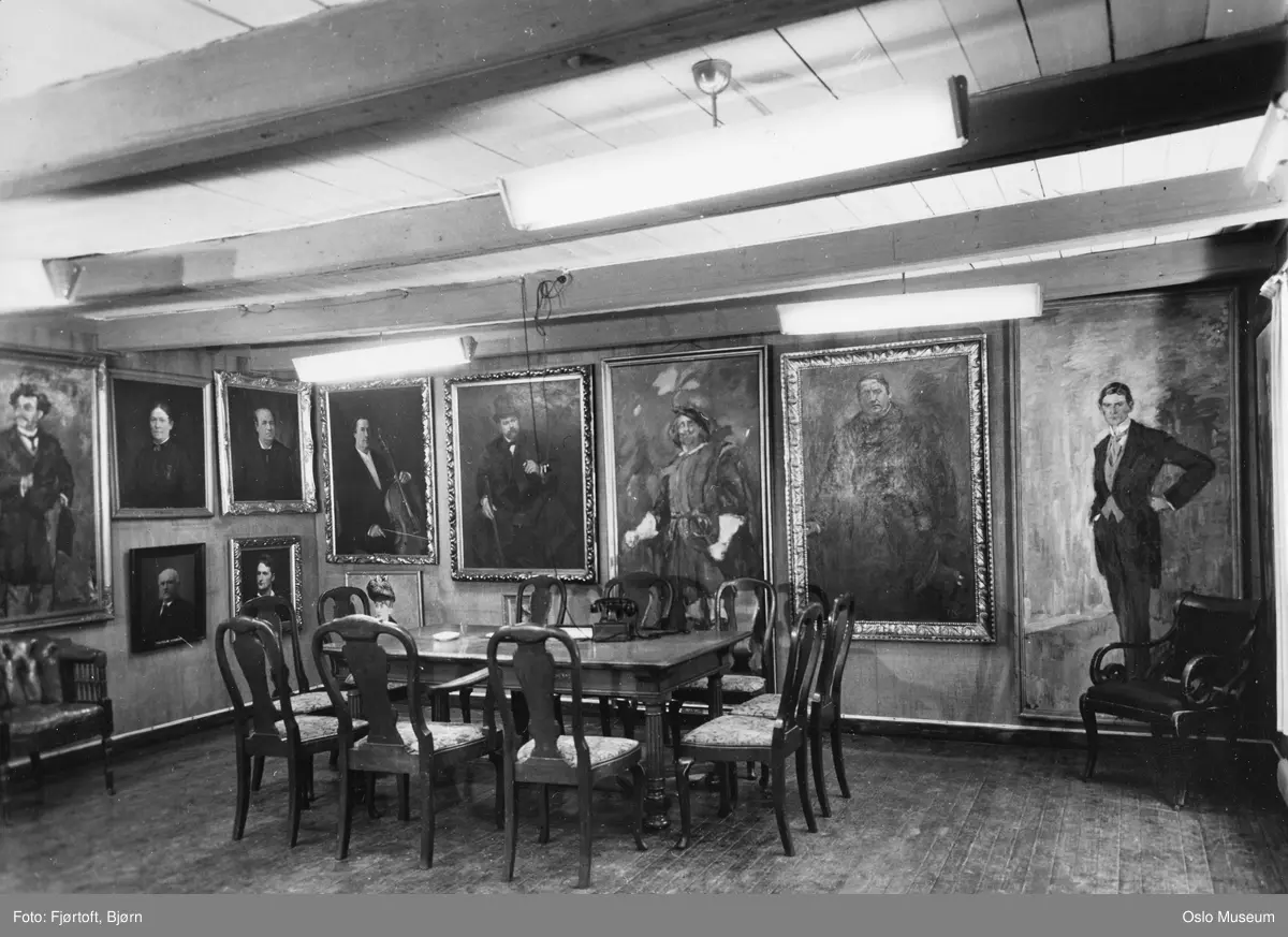 Teatermuseet, interiør, utstilling, portrettgalleri