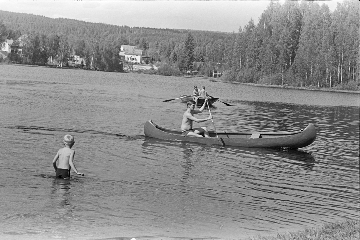 Sagtjernet, badeliv, kano, Elverum.