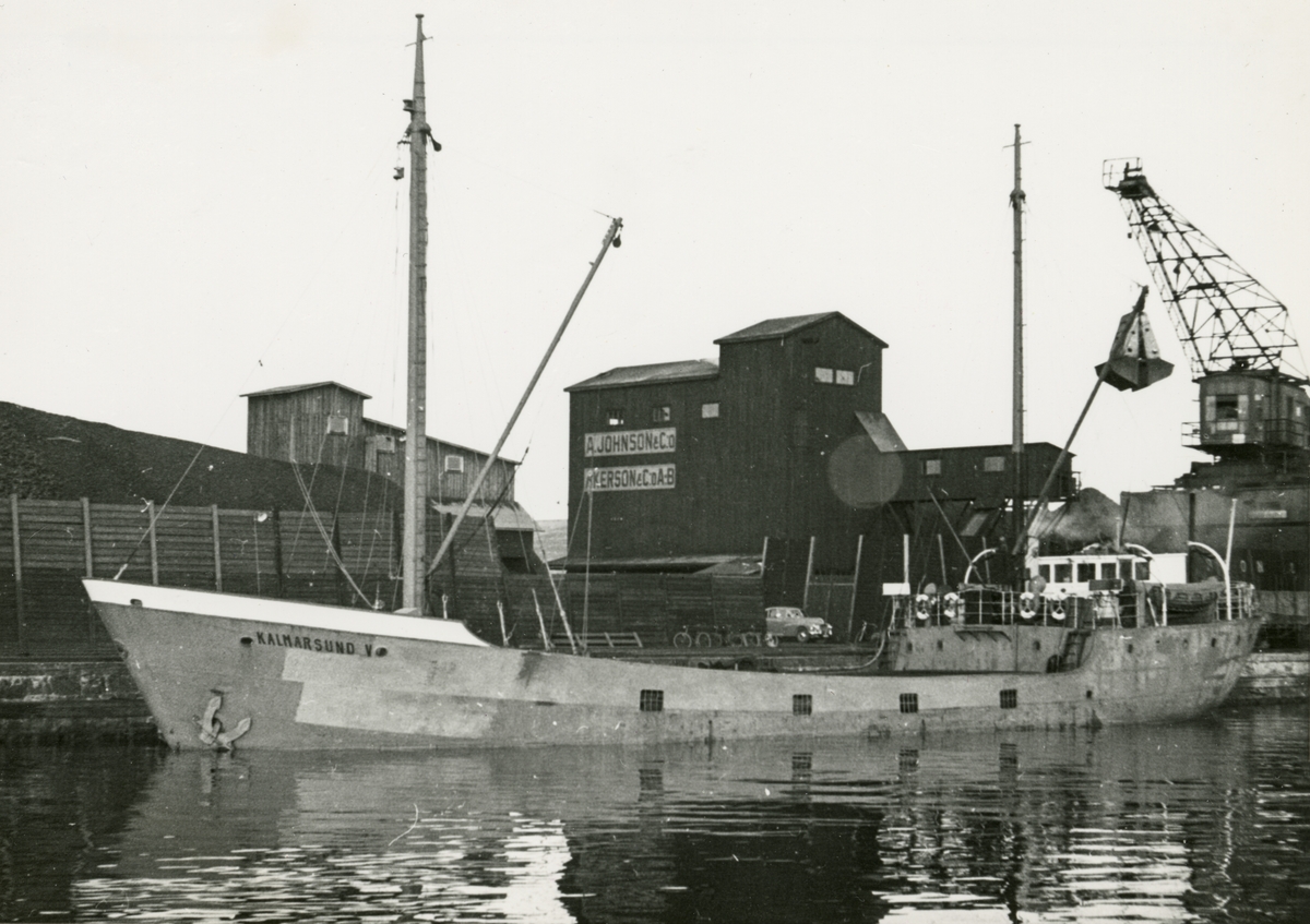 Ägare:/1947-56/: Ångbåts AB Kalmarsund. Hemort: Kalmar.