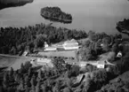 Flygfoto över Herrestad Säteri i Värnamo kommun, Jönköpings län. Nr: 154/1960