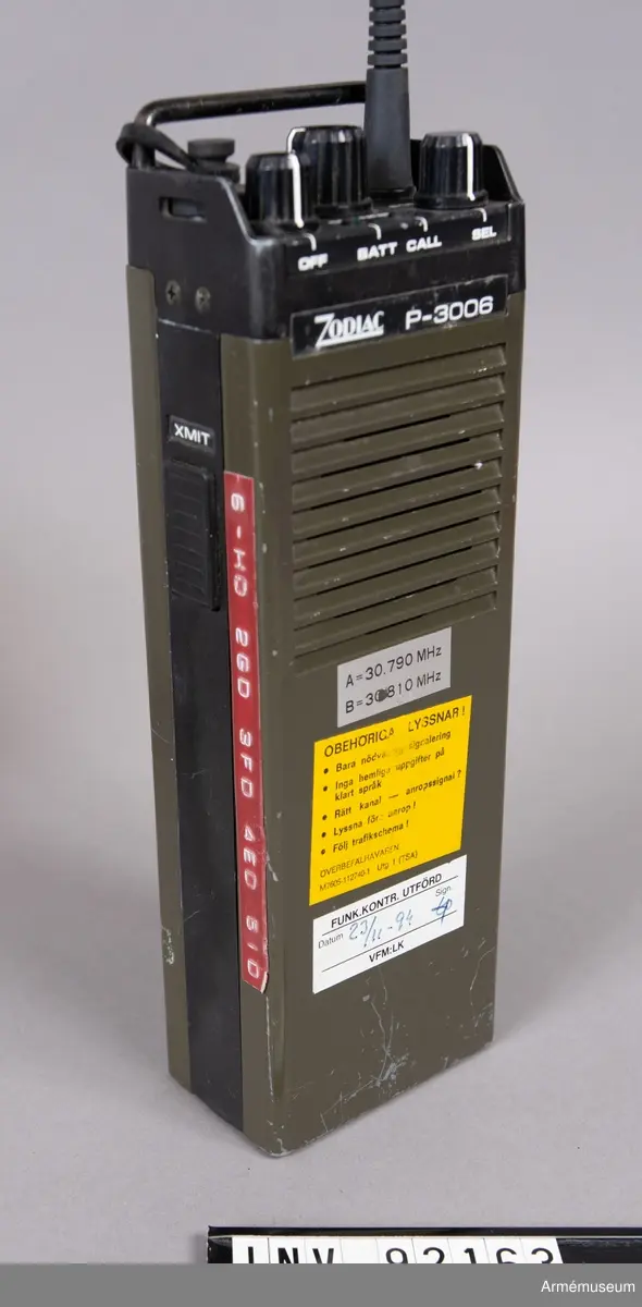 2 st Ra 175. Ursprungligen en civil "PR-radio” omtrimmad till 30 MHz. Lätt, bärbar och batteridriven station. Har använts inom hemvärnet och armén som skjutfältsradio där den särskilt uppskattades på grund av sin användarvänlighet och lätthet. Införd och använd under 1980-talet. Apparaten ska då vara godkänd men användaren behöver inget tillstånd. Ej krypterad och kan störas och avlyssnas. Ultrakortvågsradio som ersatte och kompletterade den tyngre och otympligare Ra 122.