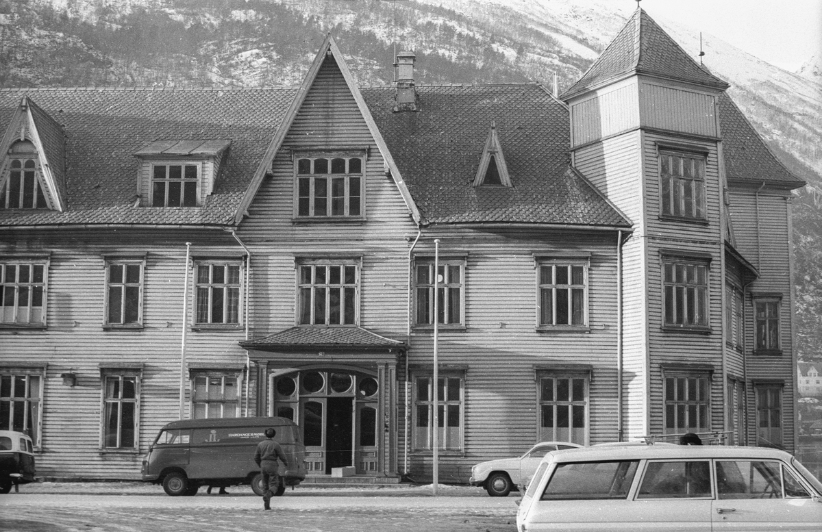 Gamle Odda rådhus, tidlegare Hotel hardanger.