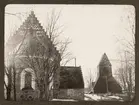 Gamla Uppsala kyrka från öster