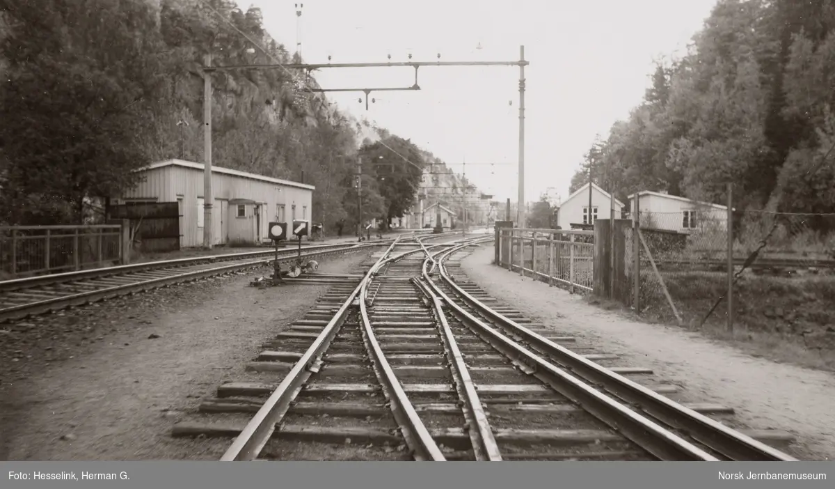 Treskinnesporveksel på Grovane stasjon