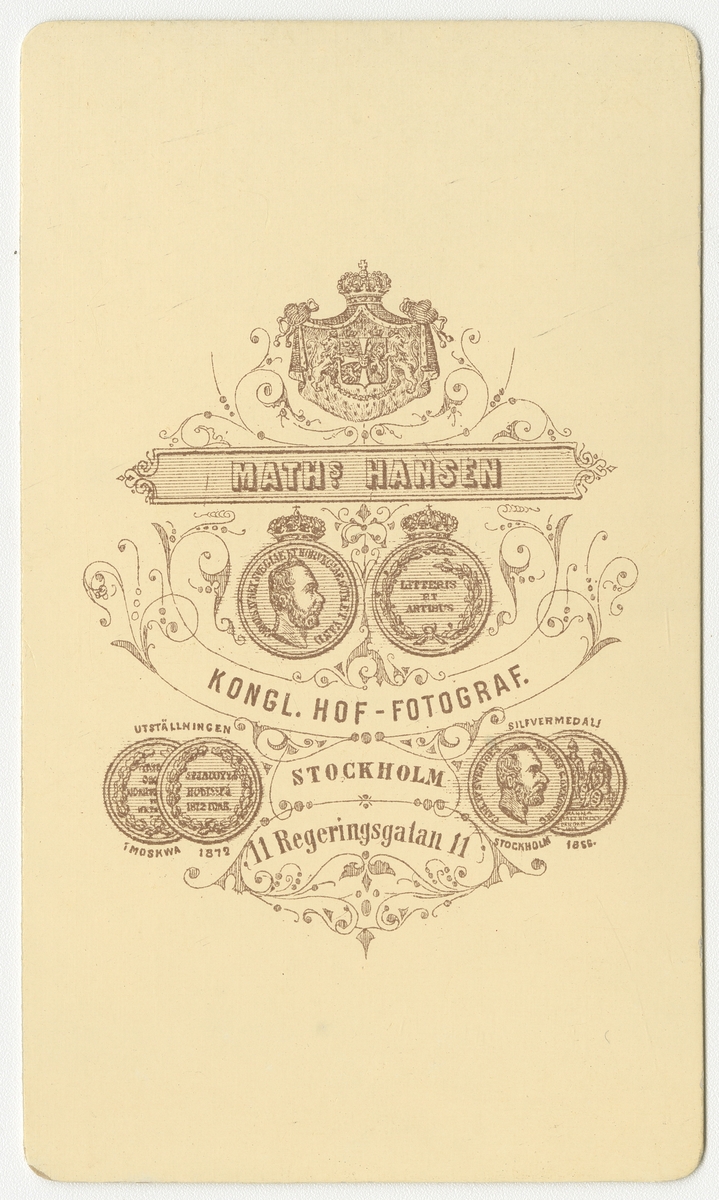 Porträtt av Gustaf Henrik Falkengréen, officer vid Andra livgrenadjärregementet I 5.

Se även bild AMA.0007276.