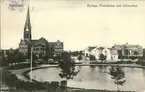 Vykort med motiv över Gustav Adolfs kyrkan, Flickskolan och Läroverket.