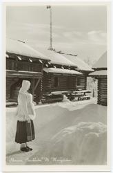 Vykort med motiv från Skansen."På Moragården".