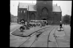 Århus Sporveje, ÅS buss framför domkyrkan vid Store Torv i Århus.