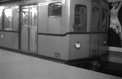 Motiv: Tyskland, Vorwärts, Reinickendorf;
Skylt "Grenzallee 