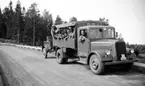 Lastbil Scania, A 6. Erik Sandstedt bakom ratten.