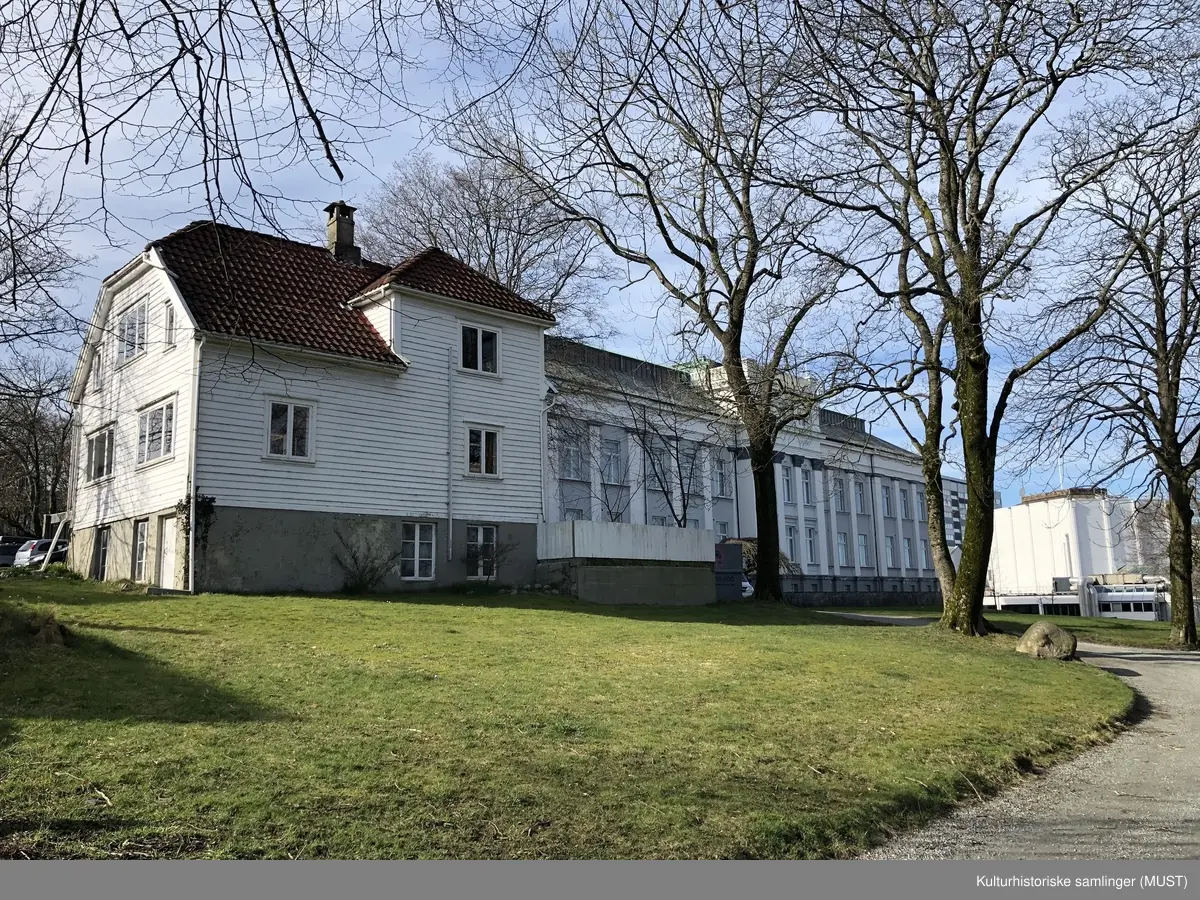 Peder Klows gate -Kulturhistoriske samlinger (MUST) / DigitaltMuseum