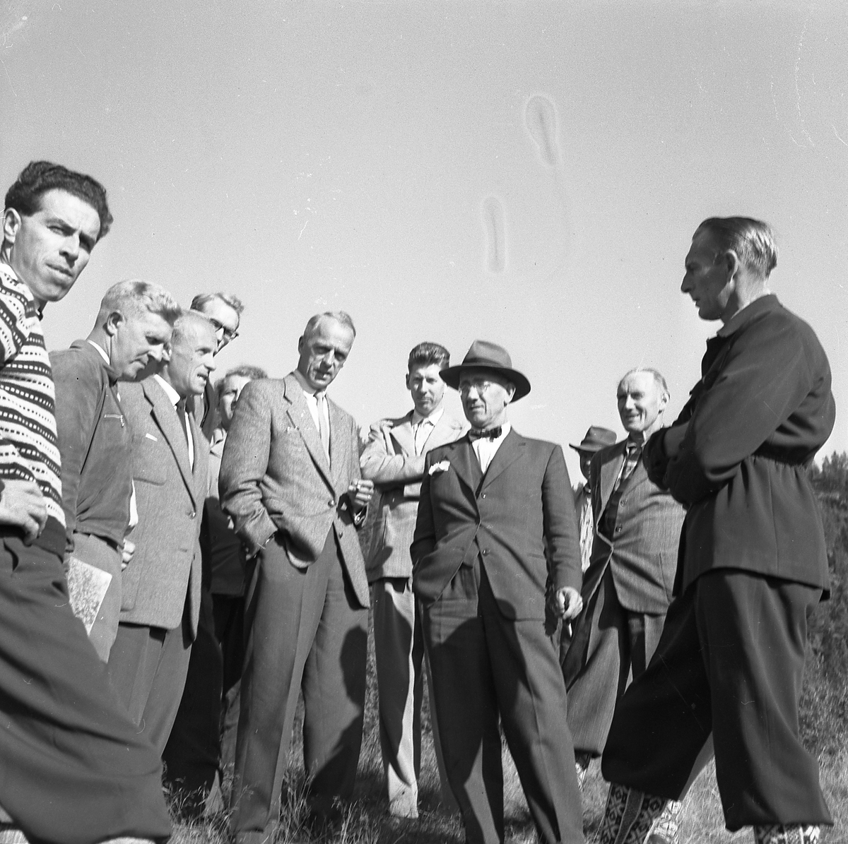Gruppebilde med Rolf Kaldal, Melvin Charles Olsen m.fl.