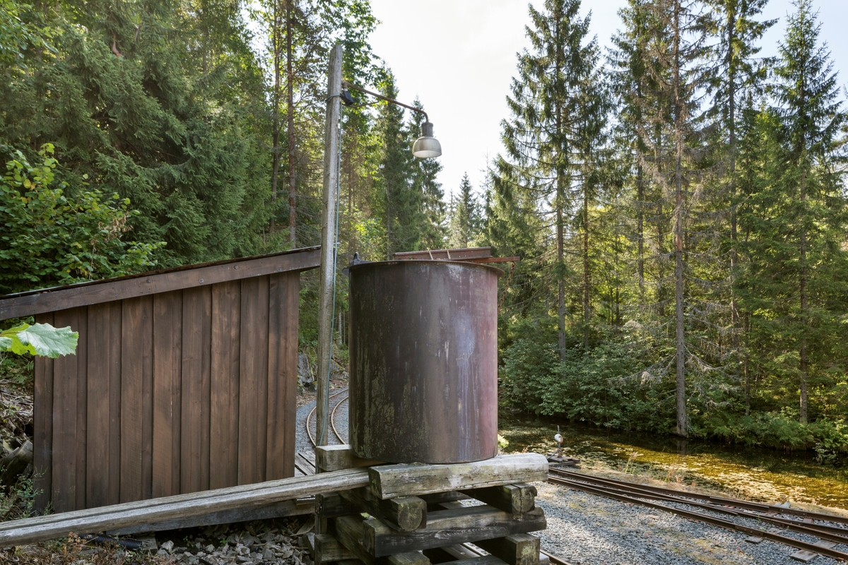 Vanntårn. Ståltank bygget i 1983 ved NSB verkstedet Sundland i Drammen.