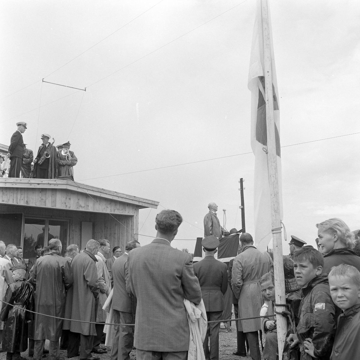 Åpning av Røros flyplass